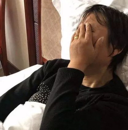 炎九|51岁谢阿姨哭诉：儿子意外离世，一年后儿媳要改嫁，还要带走孙女