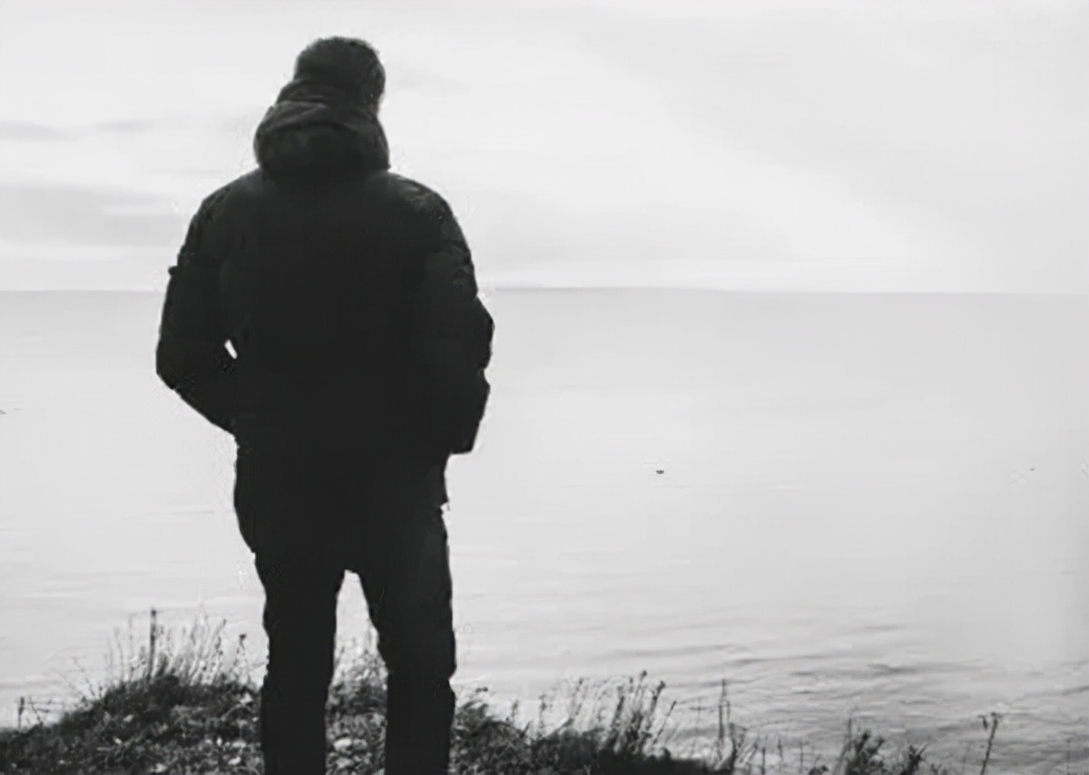 女孩 男子以精神分裂为由，制造多起强奸抢劫案