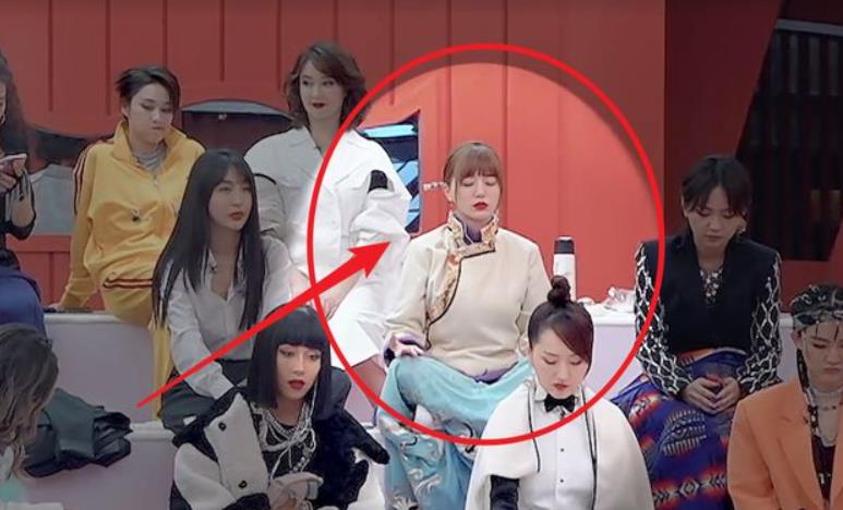 阿兰|她曾被誉为“唯美歌姬”，还包揽过《花千骨》，如今坐拥亿万身家