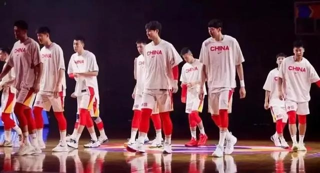 周鹏|周鹏几乎全年无休，国家队是不是应该给予他奖励？