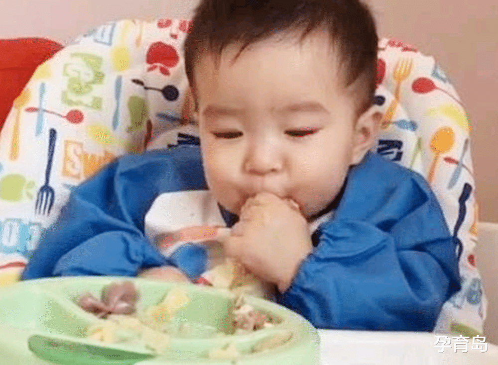 孕育岛|宝宝开始吃三餐时间有讲究，避免”三饭两觉“习惯，让娃健康成长