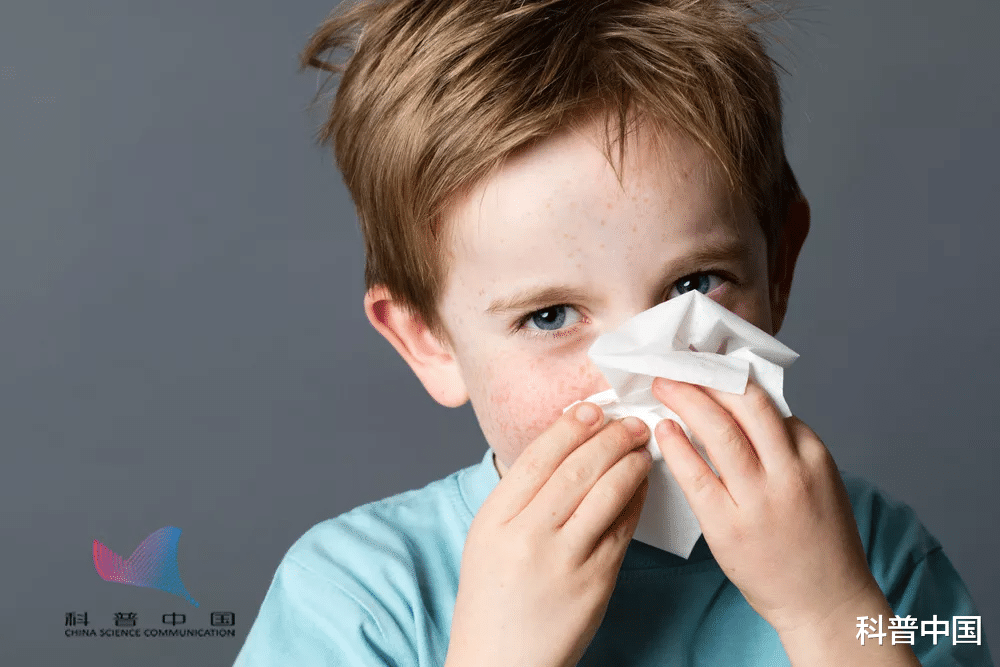感冒|感冒期间不能大量喝水？是时候让你知道真相了