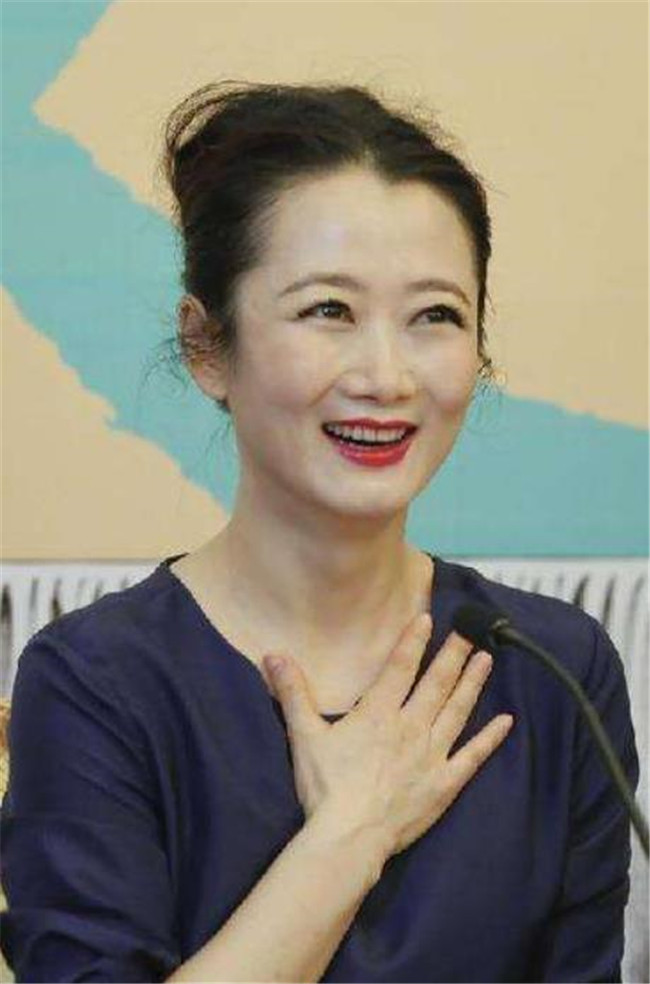 贾樟柯|女演员为了不变老，20年不吃晚饭，拒绝生子，如今43岁却像63的人