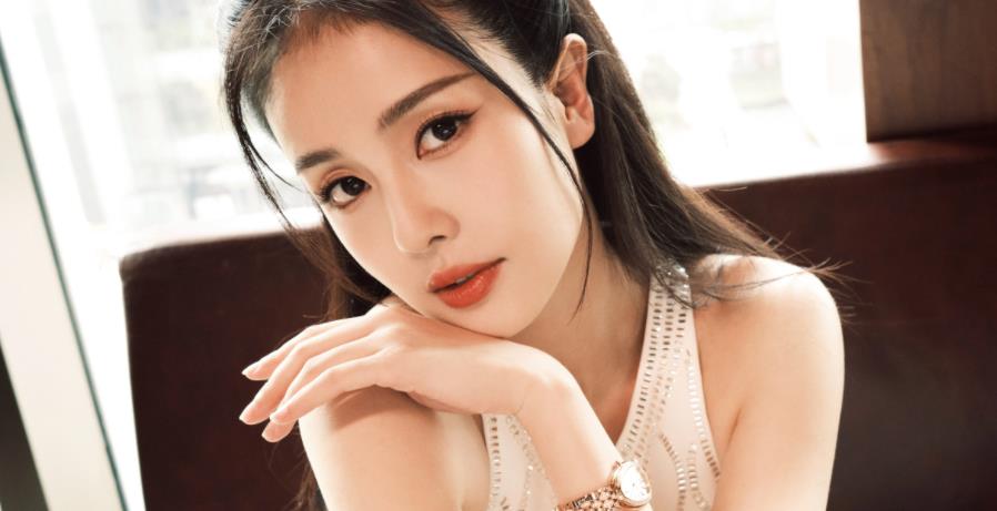 麻花特开心|搭戏肖战任嘉伦罗云熙，白鹿取代吴谨言成欢娱一姐，早就有迹可循