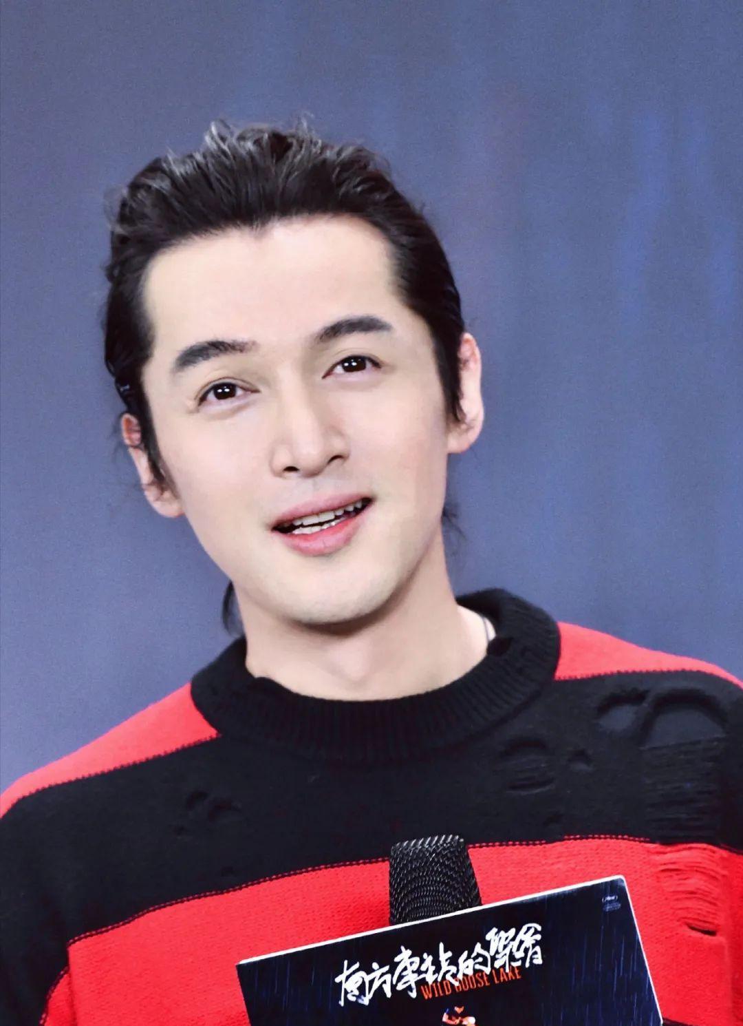 张若昀|胡歌母亲：干涉儿子两段恋情致他单身至今，带着对儿子的牵挂离世