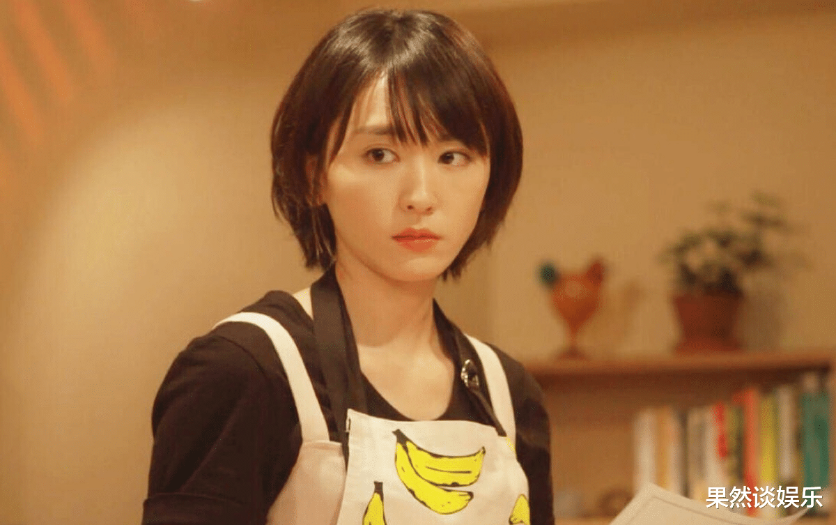 新垣结衣|新垣结衣到底有什么魅力,如此受宅男欢迎 ,还被一群人追着喊老婆