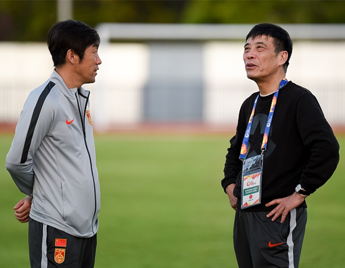 招聘|曝足协开始慌乱，无人敢担招聘李铁之责，李铁恐拿不到全部薪水