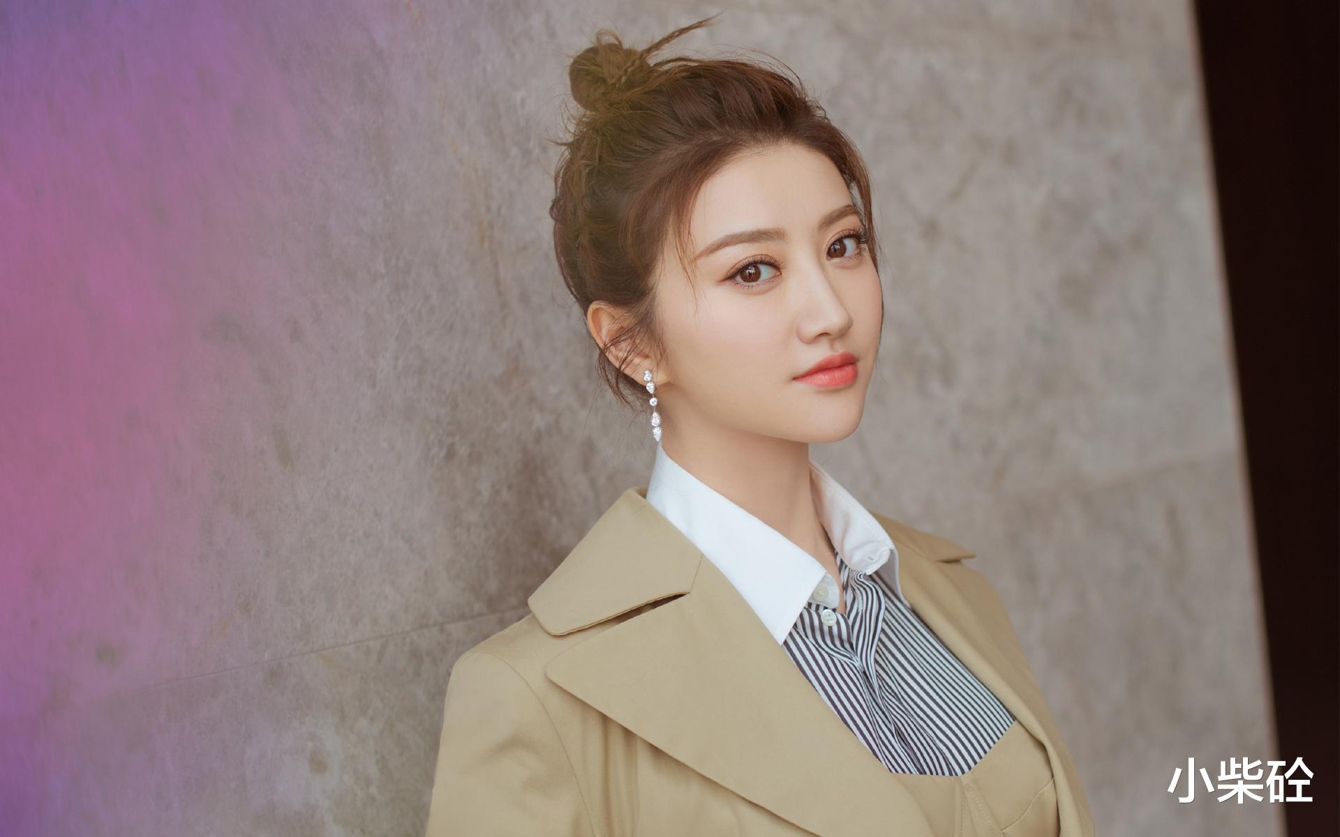 刘德华|亚洲最漂亮的八张面孔，热巴只能排第五，第一是真的美