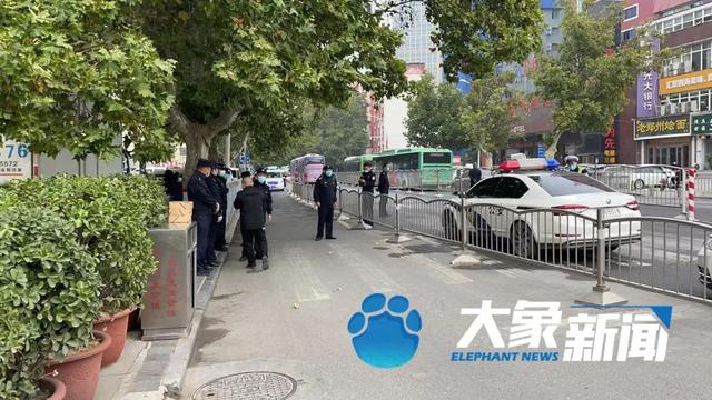 郑州|586名滞留额济纳旗旅客已抵达郑州！二马路和兴隆街实行交通管制