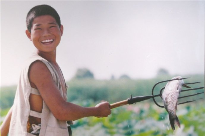 都美竹|童星谢孟伟的确是会演戏了，但昔日的嘎子，如今却成为了“渣子”