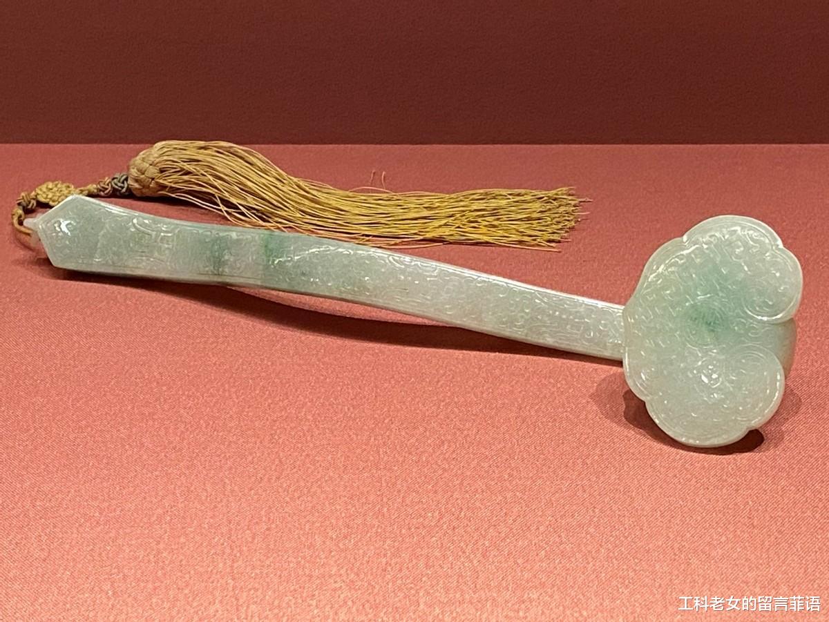 翡翠|故宫如意：弥足珍贵的翡翠如意