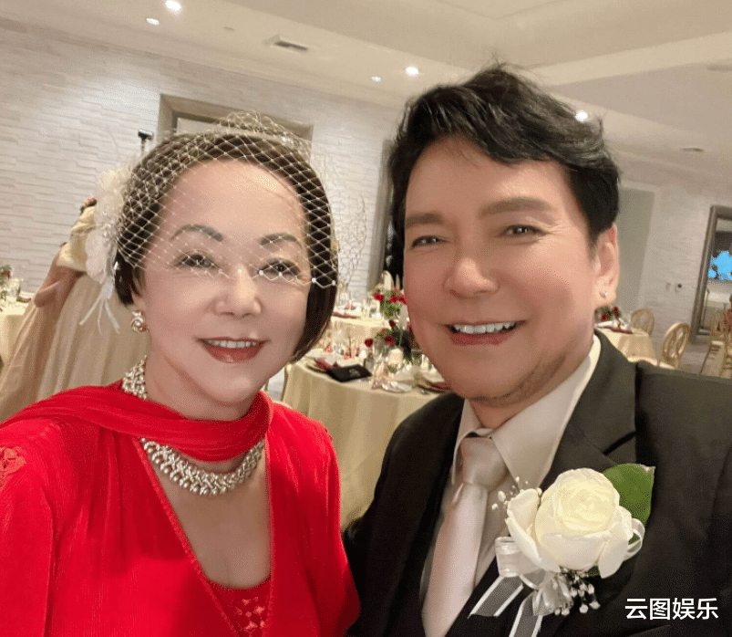 妲己|老戏骨送73岁亲姐出嫁,大赞外国姐夫很绅士!新郎新娘拥吻太浪漫