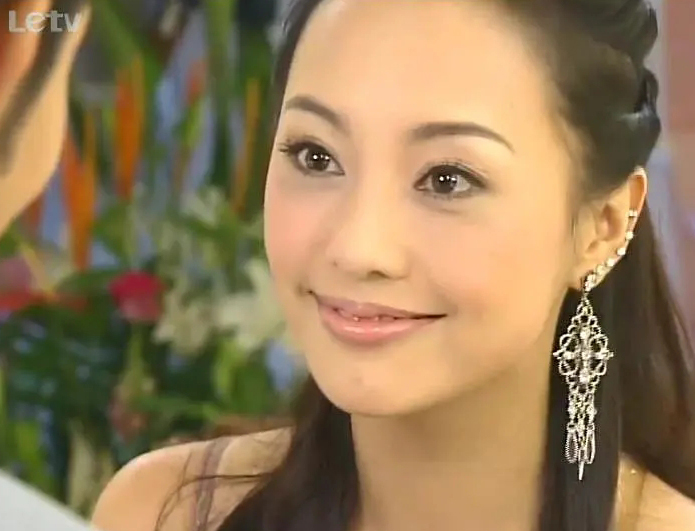 蔡少芬|这8部神剧,女二硬演成了女一,女主完全透明,只怪对手太强大