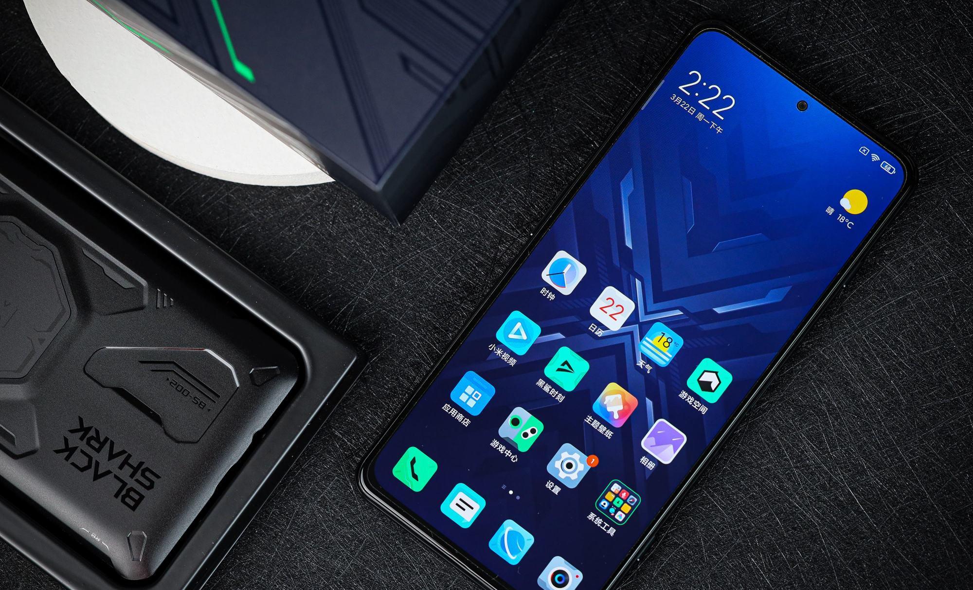 苹果|黑鲨5 Pro再次突破，6000mAh+百万跑分，新增18+1TB很有料