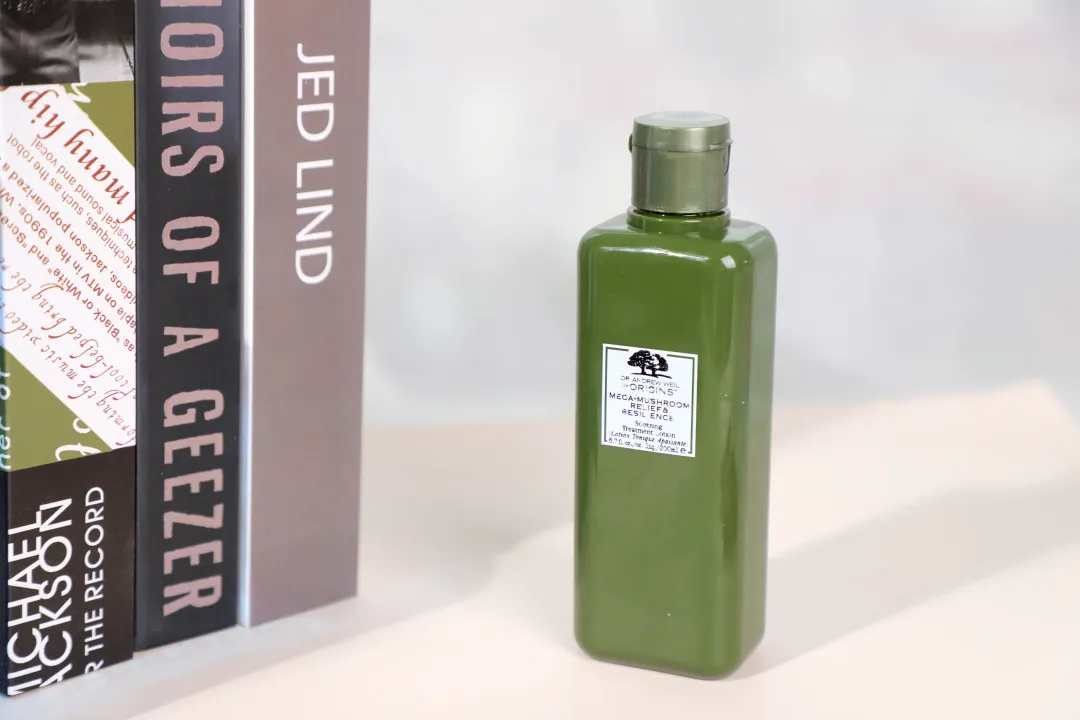 潮流新语说|值得几款化妆水，吐血整理，不管修复维稳还是日常补水，都不会失望