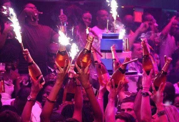 医生|女大学生一个月20次“857”，不幸离世，医生：血管早已“水泄不通”