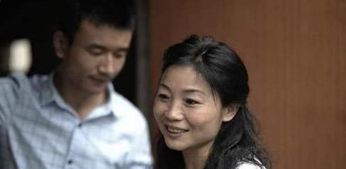 育儿心课堂|5年前，23岁重庆小伙娶46岁阿姨结婚，如今父母希望两人离婚