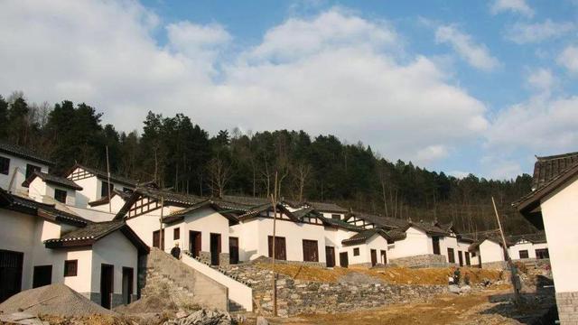 农谊万家 2021年非转农新规定来了！迁出农村的户口咋迁回？哪些人可迁回？