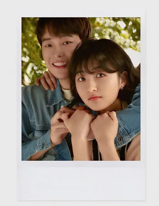 张子枫|张子枫妈妈看中彭昱畅，准备拉回家做“女婿”了？