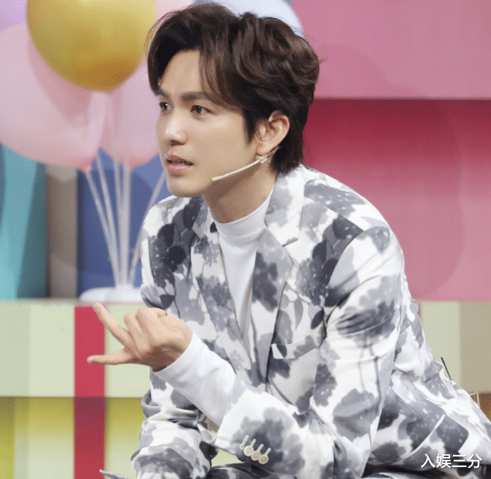 钟汉良|钟汉良关晓彤热舞，当183cm遇到173cm，有无说谎很明显