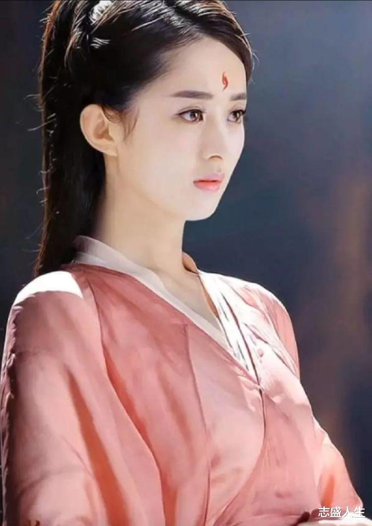 赵丽颖|赵丽颖才是“凤九”的最佳人选？看到照片后，帝君：这才是我想要的