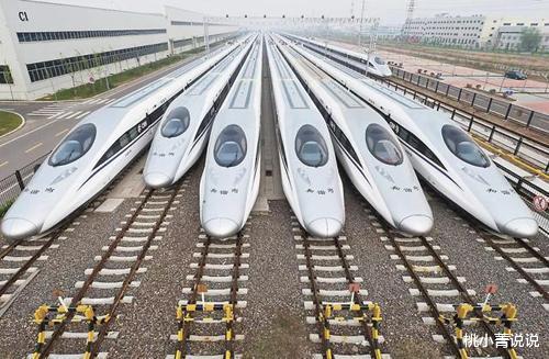 桃小菁说说|14亿人口“养不起”高铁？国家出手，未来票价或迎大改！