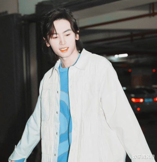 张哲瀚|疑似被8个品牌解约后，张哲瀚终于发文道歉：不亲日，我是中国人