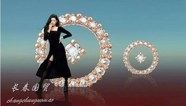 香港|39岁全智贤近照曝光，身材纤细五官精致，完全看不出是双宝妈