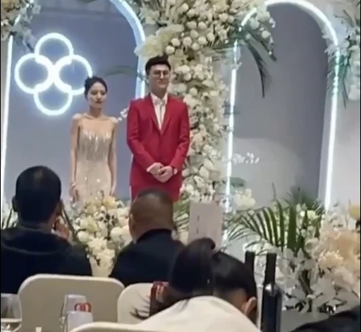 哈利·波特|私生活混乱的网红项思醒，连王思聪都佩服，65页PPT隐私堪称一部电视剧