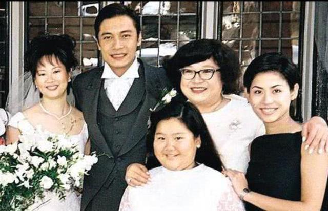 罗嘉良|事业巅峰娶“丑妻”，婚后却无情抛弃，TVB视帝罗嘉良现状如何？