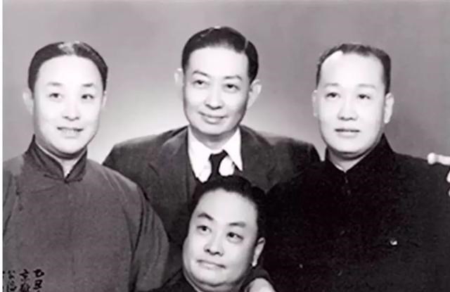 吴有情聊|就“吸鸦片”而言，京剧旦角演员的自律性要强于老生和净角行当
