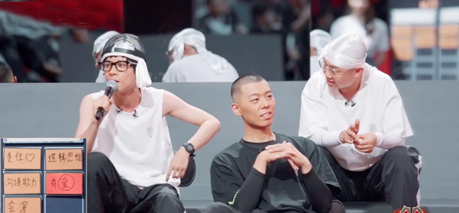 长脖子爸比说|披荆斩棘的哥哥：霍尊坑惨队友，李铢衔成背景板，张淇夹缝中生存