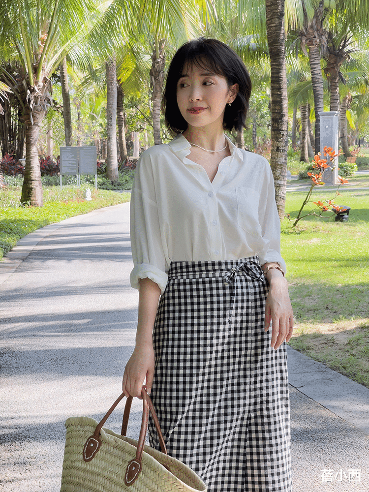 蓓小西|周韵是真正有品位有气质的女人,连基础款白衬衫,都穿出了国际范