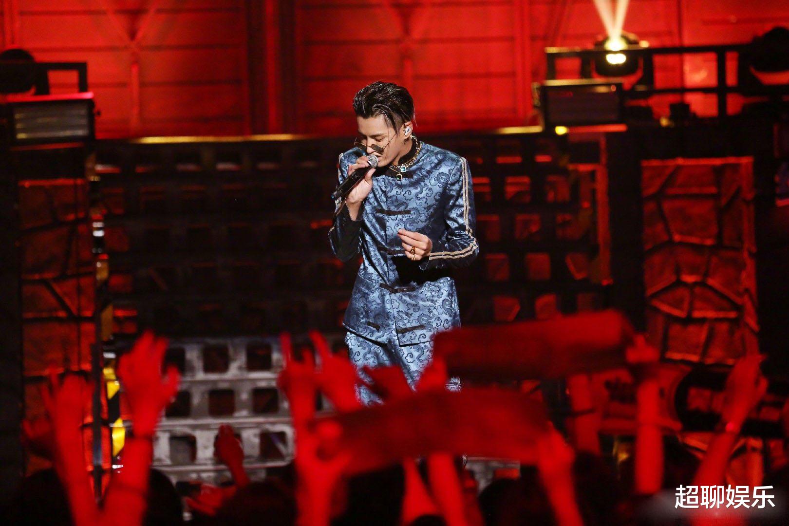 杨丽萍|吴亦凡厂牌终于官宣！都是玩电的Rapper，却少了去年的冠军李佳隆