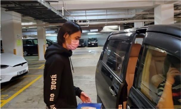 吴孟达|吴孟达病逝，孝子吴韦仑眼泛泪光惹人心疼，好友称在港举办追思会