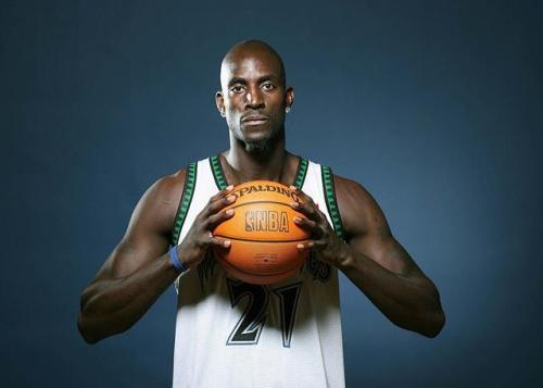 加内特 07年，加内特申请交易，联盟其他球队报价如何？说出来你可能不信