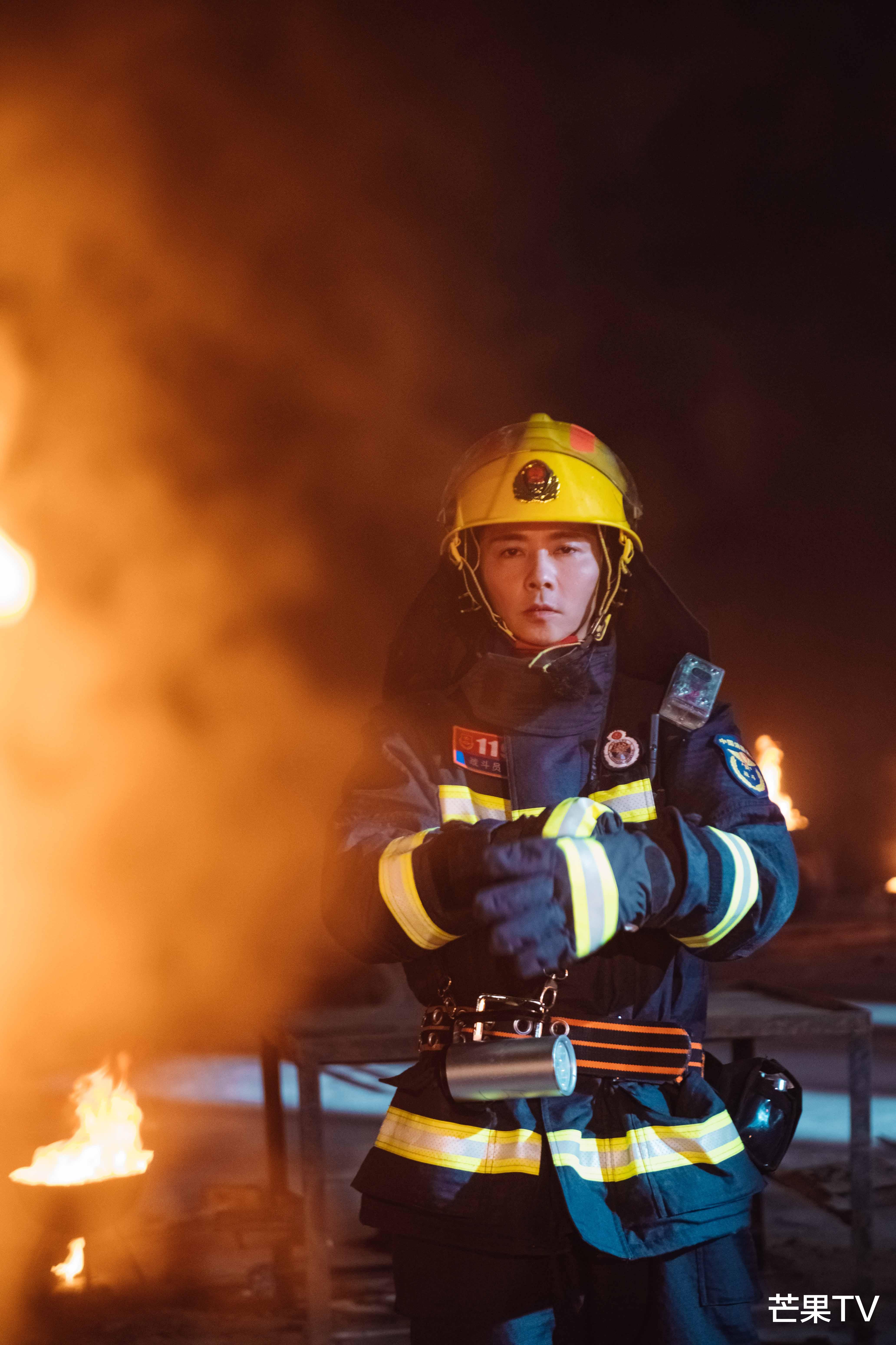 陈小春|《我们的滚烫人生》高强度训练 陈小春迷失火场