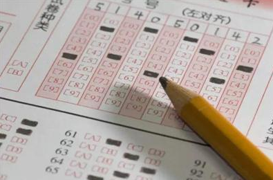 安妈育儿日|高考试卷真是在监狱里印刷的吗?犯人想要参与,也要满足要求