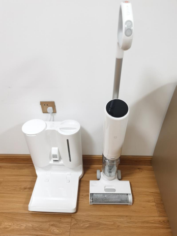 小米科技|小米带我走进洗地机新时代,高温洗地清洁力蹭蹭提升!