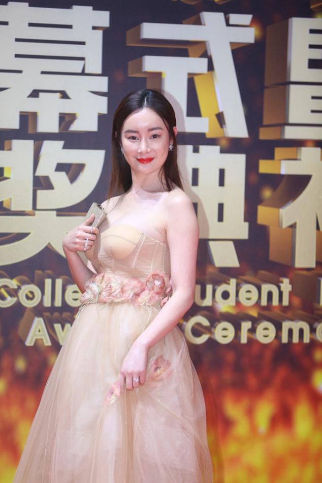 BiuVogue|张檬变化也太大了，不仅是颜值变成熟了，身材也好的让人惊讶