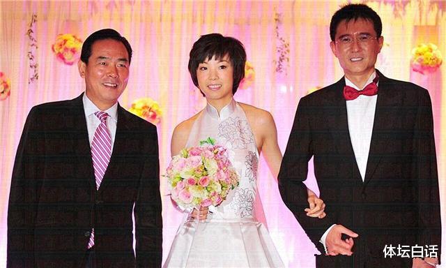 张怡宁|40岁张怡宁庆生！儿女长得全像妈，60岁富豪老公贴心备4个蛋糕