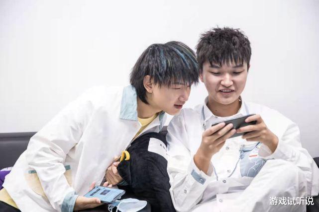 猫神|KPL转会:超4人“千万级”,猫神久诚领衔,DYG占2位,Hurt垫底