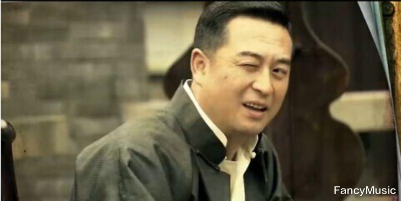 张嘉益|新剧口碑爆棚，50岁张嘉益的过分清醒，让多少中年演员“脸红”？