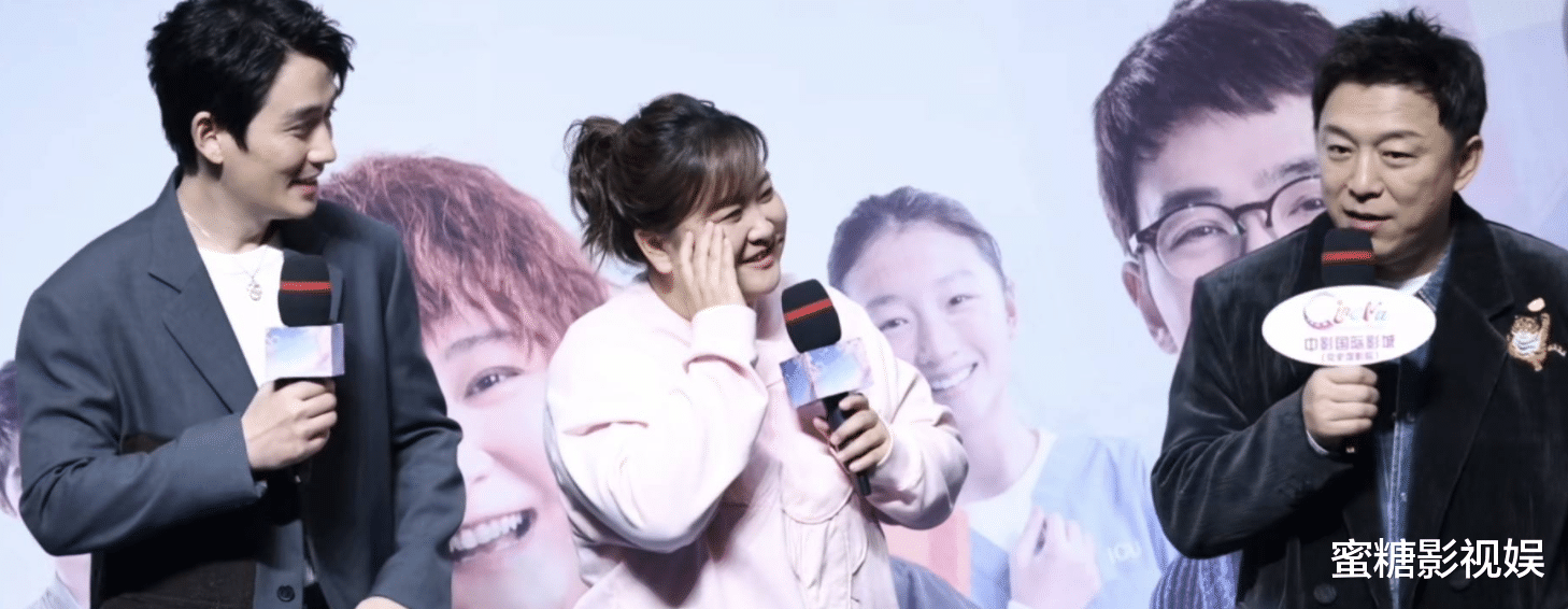 贾玲|xswl，贾玲黄渤的嘴无敌了，调侃朱一龙、怀疑导演审美，太精彩了