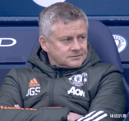 曼城|0-2！曼城爆大冷！4大纪录遭终结，英超争亚巨变，曼联升至第2