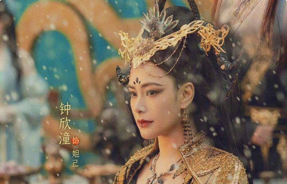 阿娇|《封神妲己》翻车的原因，是苏妲己拿错剧本，此锅不该由阿娇来背