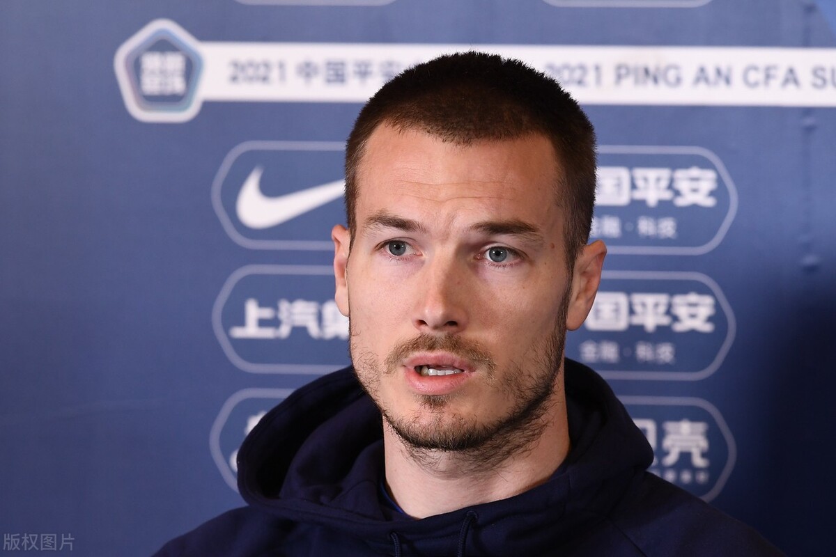 中超|安東尼奧的中超第四戰(zhàn)先放下勝負(fù)，讓中原鐵軍打出新戰(zhàn)術(shù)是關(guān)鍵