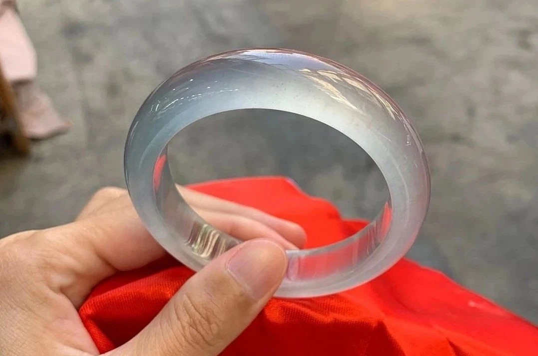 葫芦|翡翠的内部里都有什么？看清楚了！