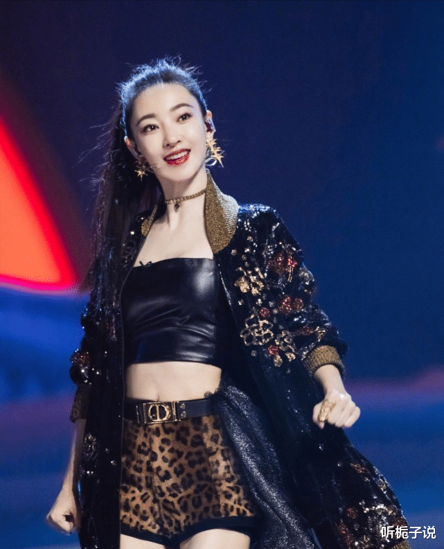 王丽坤|“白月光”王丽坤，因为一位男演员，人设崩塌后，一切都回不去了