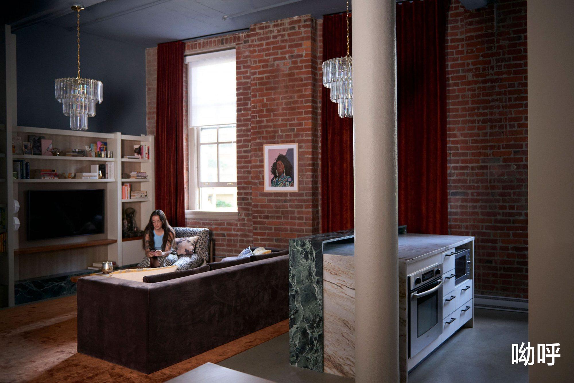 重塑历史公寓,融合复古艺术,彰显独特审美